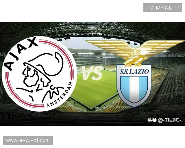 阿贾克斯边路突破成制胜关键,球队战术革新引关注