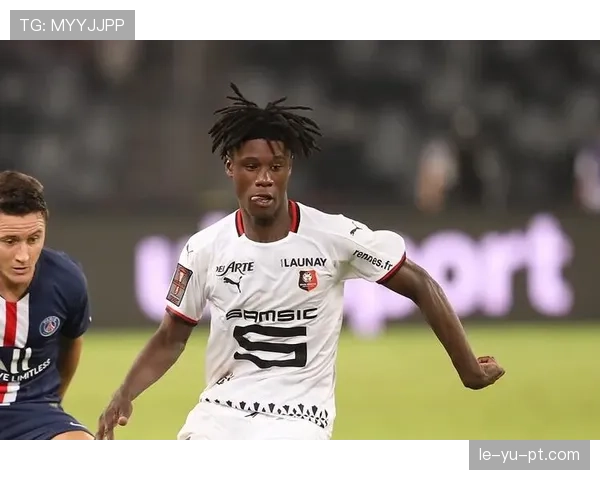 卡马文加状态回暖展现稳定发挥，助球队稳居联赛榜首